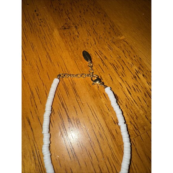 SALTI CALI Windansea Bracelet Pearl Salty Shells NWT White & Gold - Picture 5 of 6